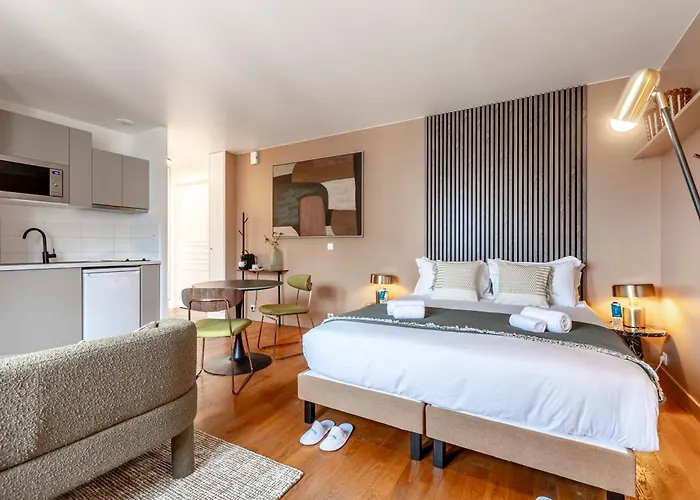 Sweett - Avenue Hoche Apartment *